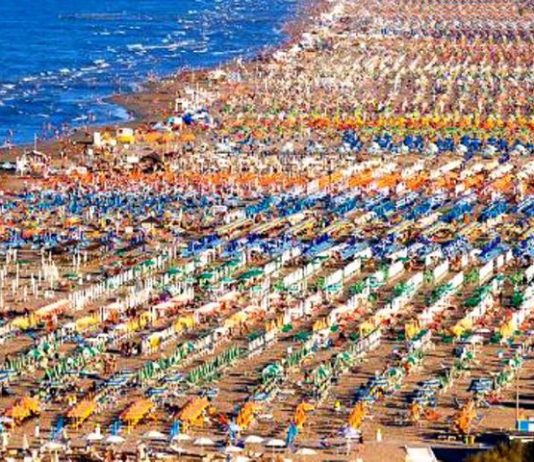 mare spiaggia riccione
