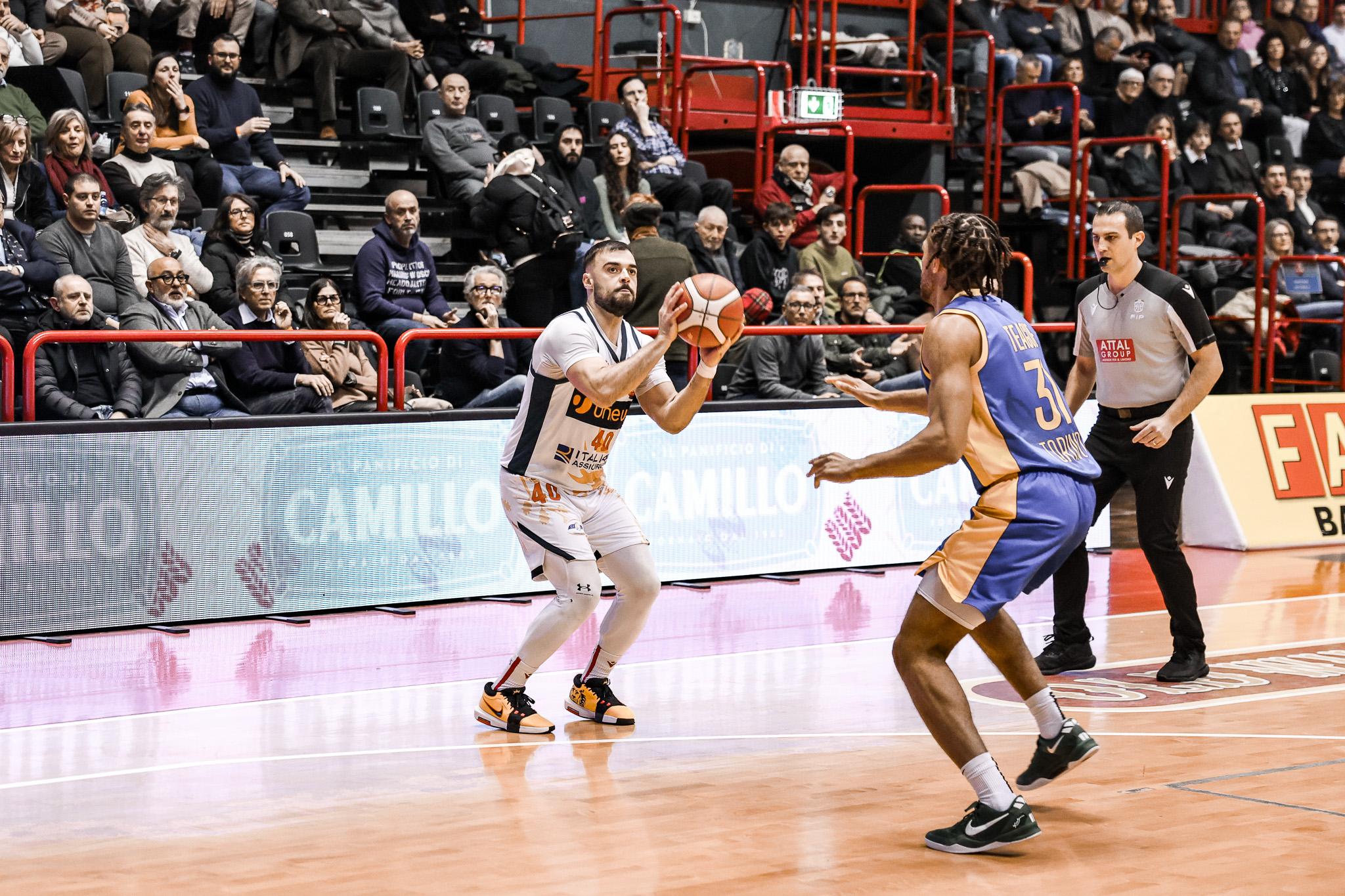 Boccata d’ossigeno per l’Unieuro, battuta Torino con fatica